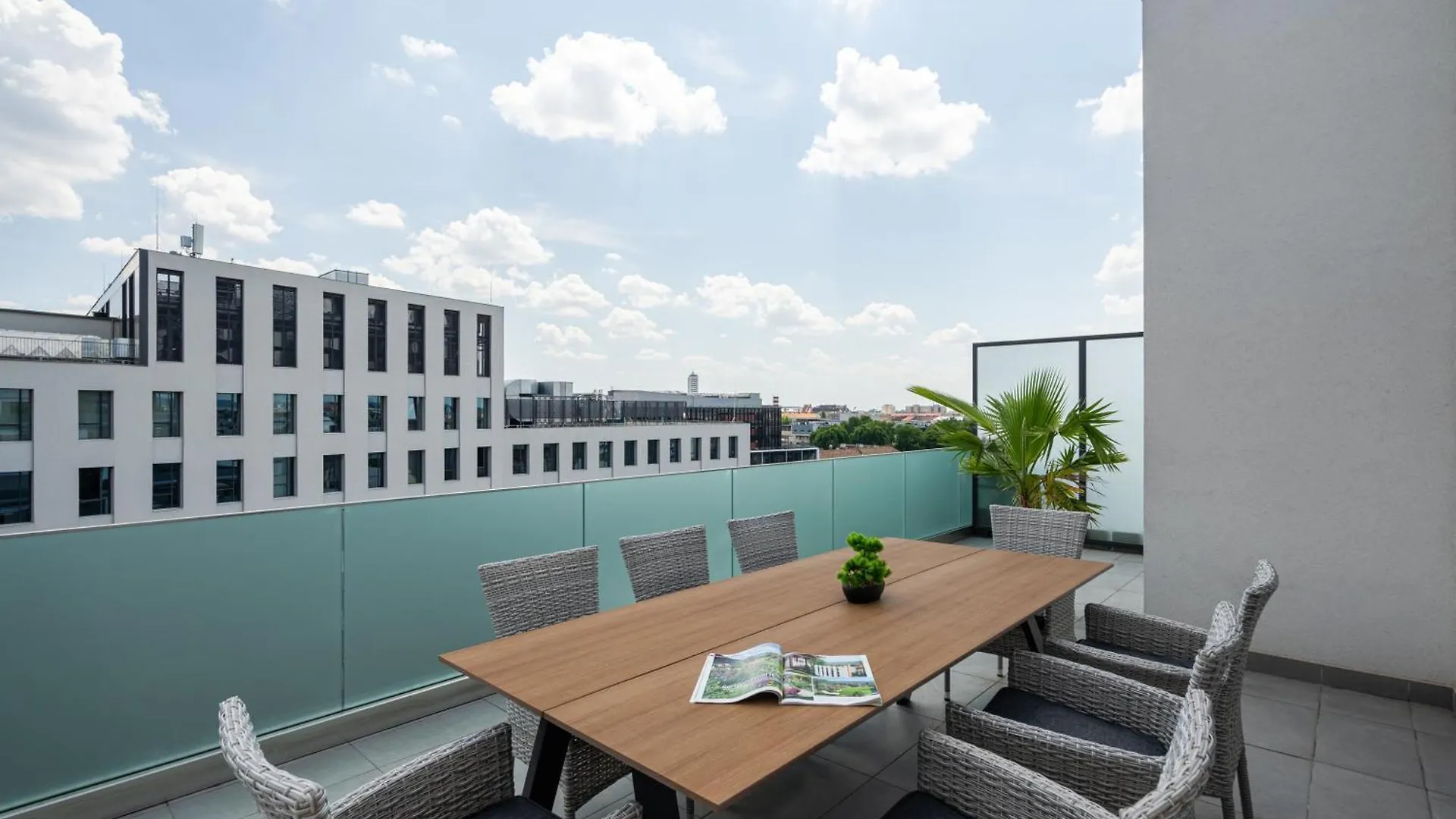 Corvin 5 Stars Luxury Apartment With Free Parking Budapešť