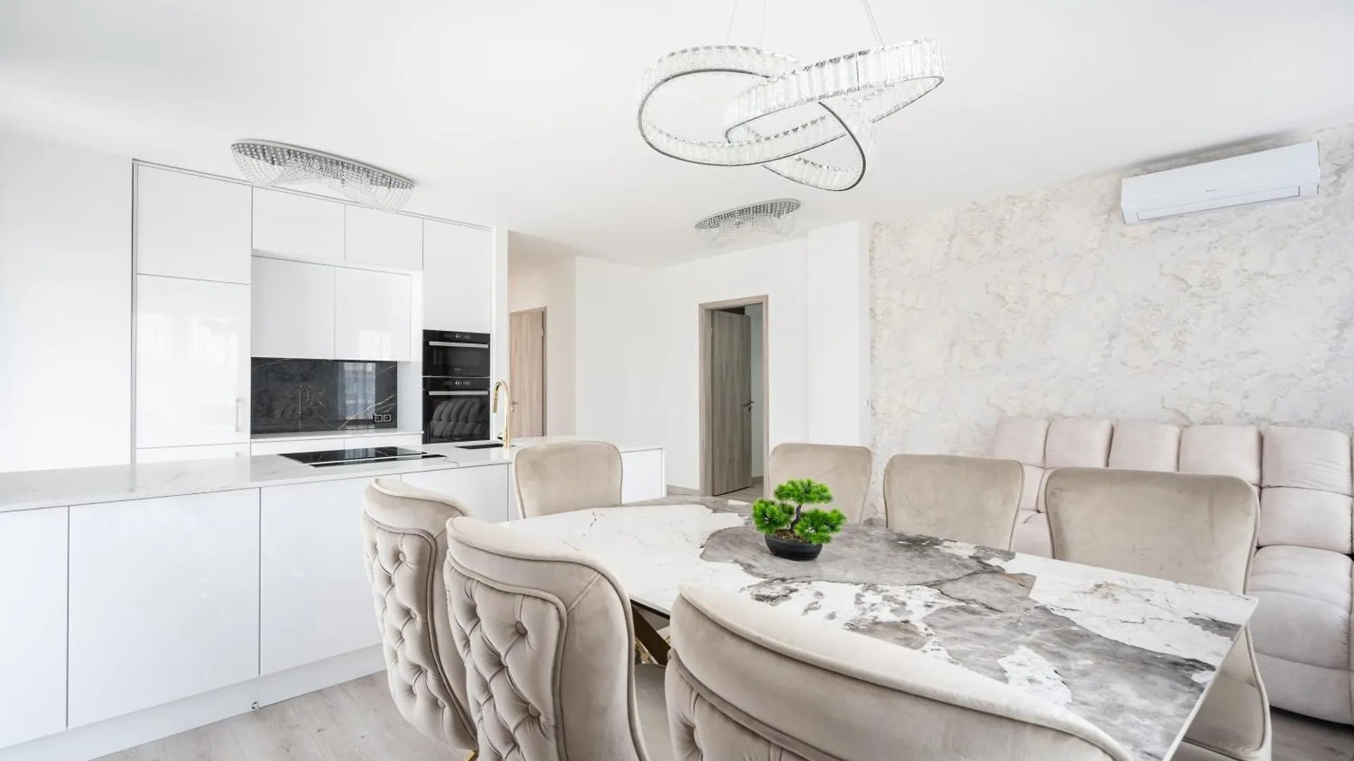 Corvin 5 Stars Luxury Apartment With Free Parking Budapešť Maďarsko