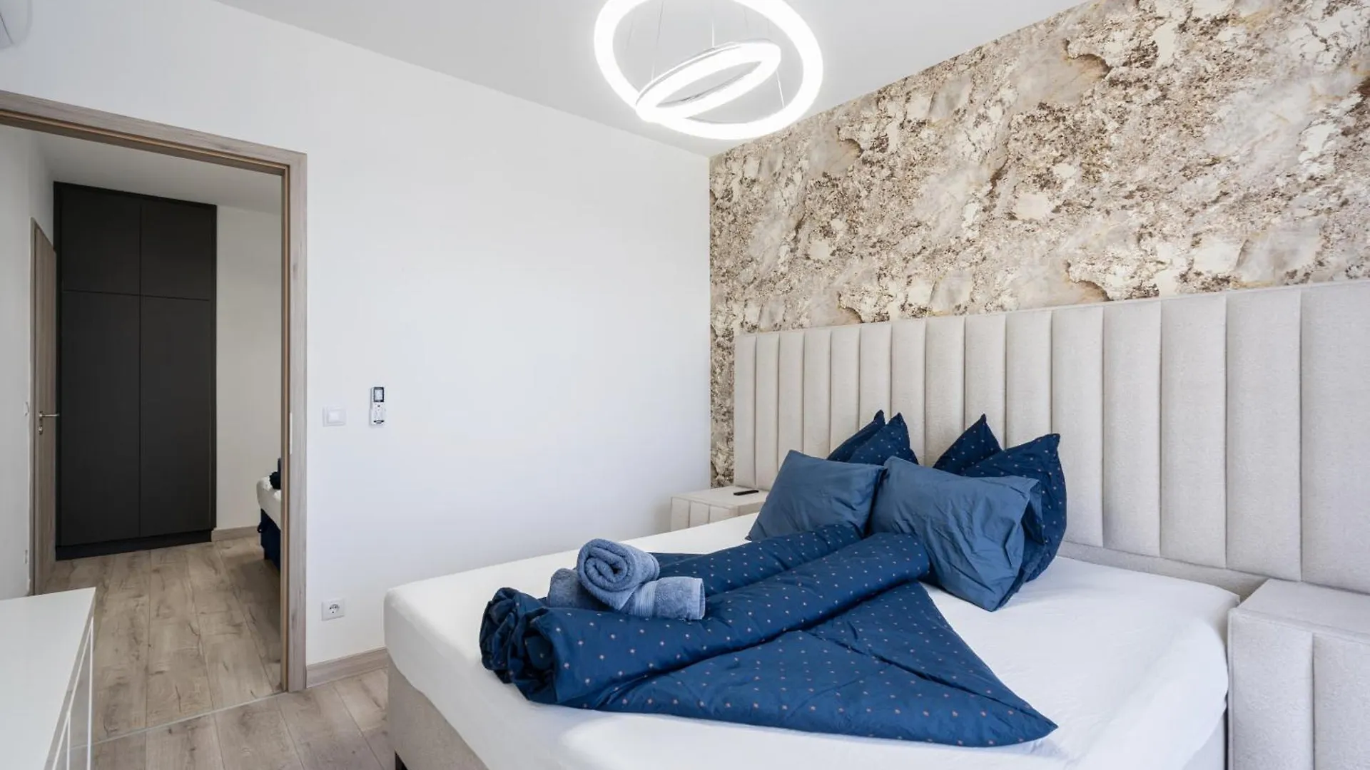 Corvin 5 Stars Luxury Apartment With Free Parking Budapešť