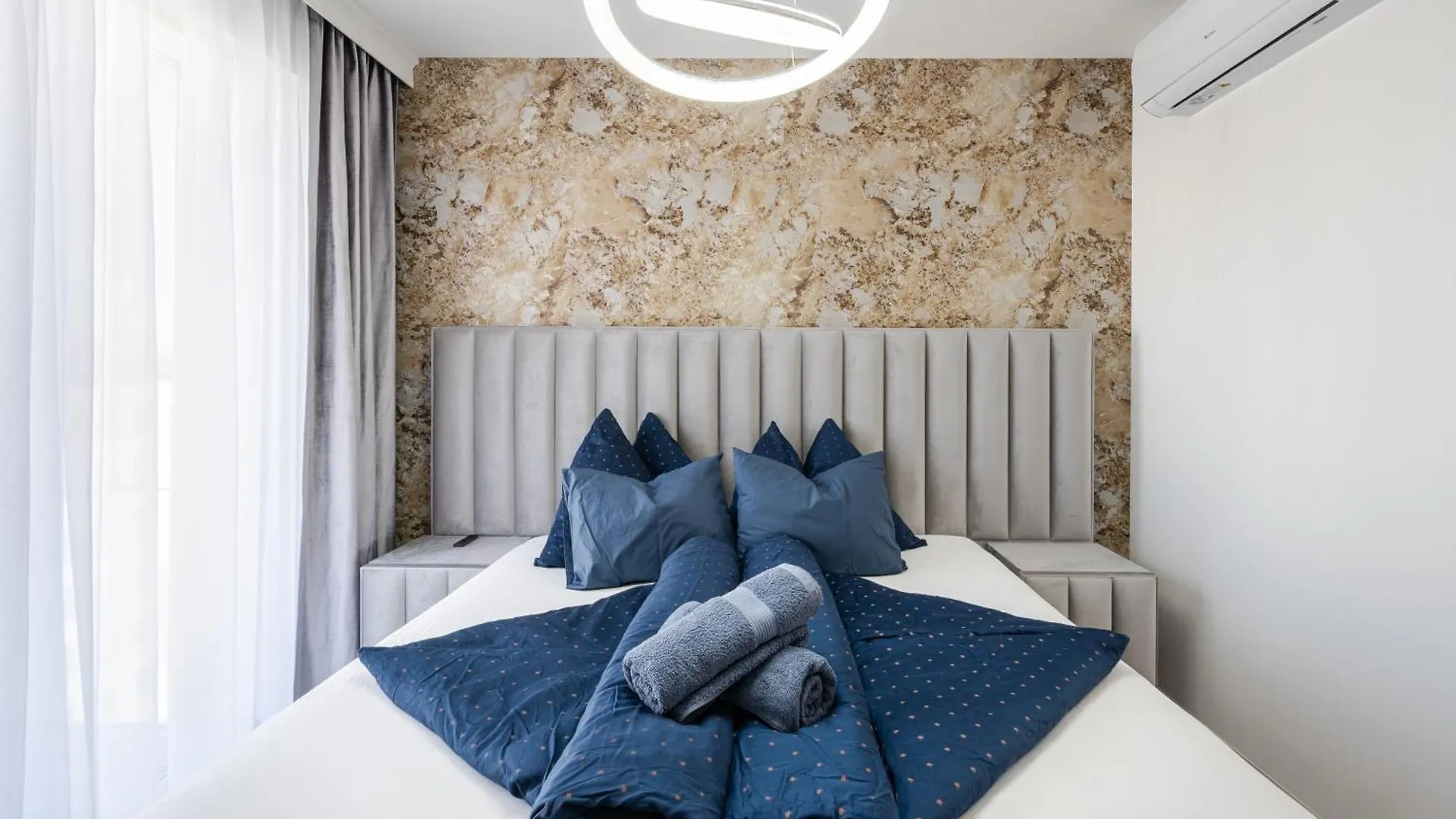 Corvin 5 Stars Luxury Apartment With Free Parking Budapešť Maďarsko