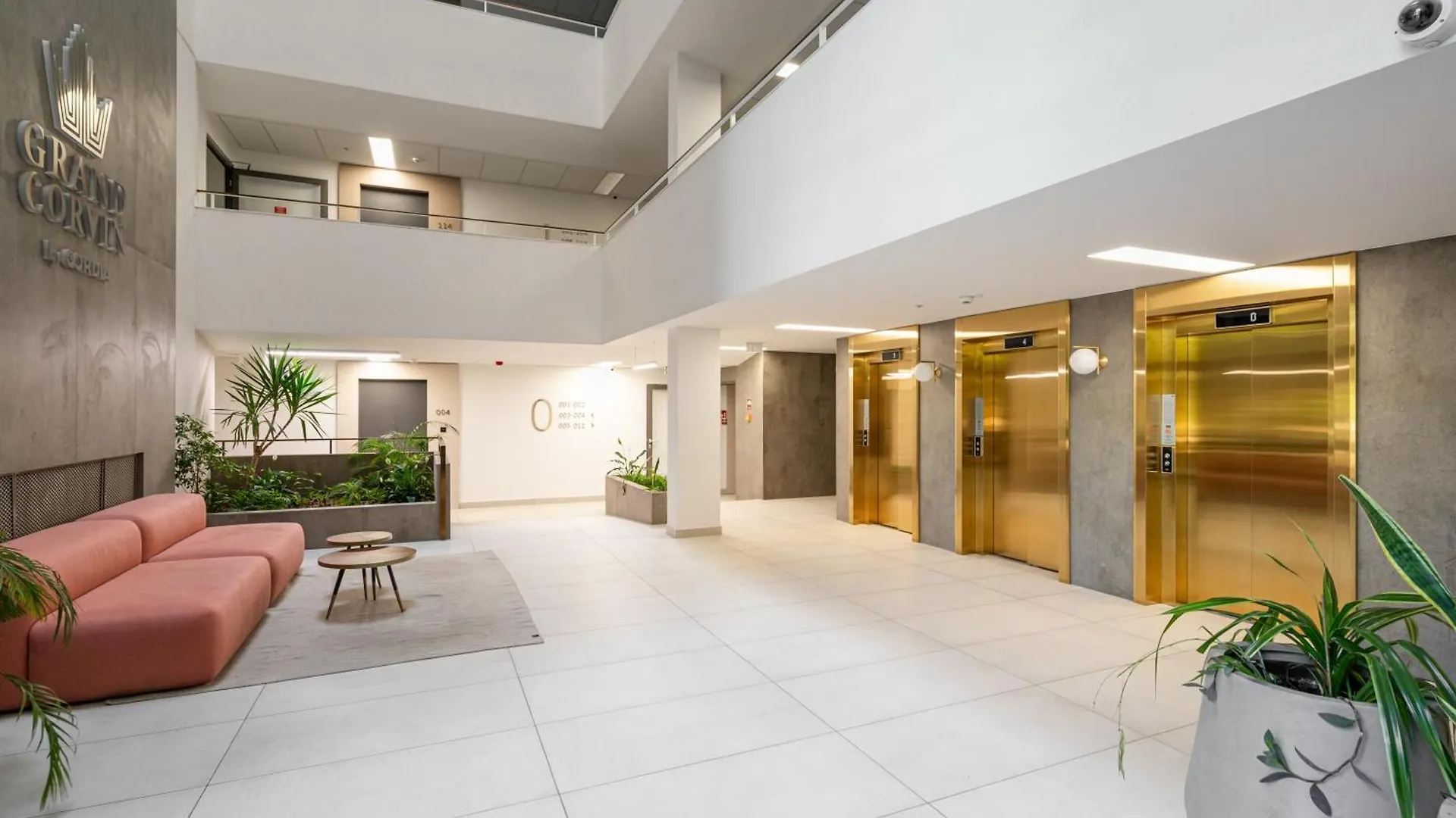 Corvin 5 Stars Luxury Apartment With Free Parking Budapešť