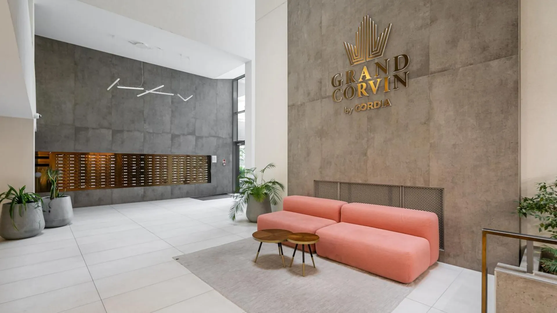 Corvin 5 Stars Luxury Apartment With Free Parking Budapešť